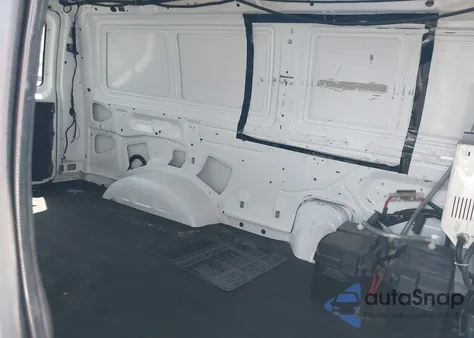 2009 Ford E-250 Commercial/Recreational from USA, damaged, VIN 1FTNE24L89DA20168